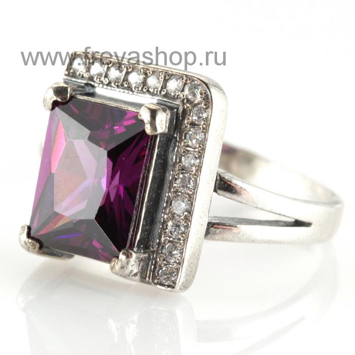 Серебряное кольцо с квадратным аметистом, Россия