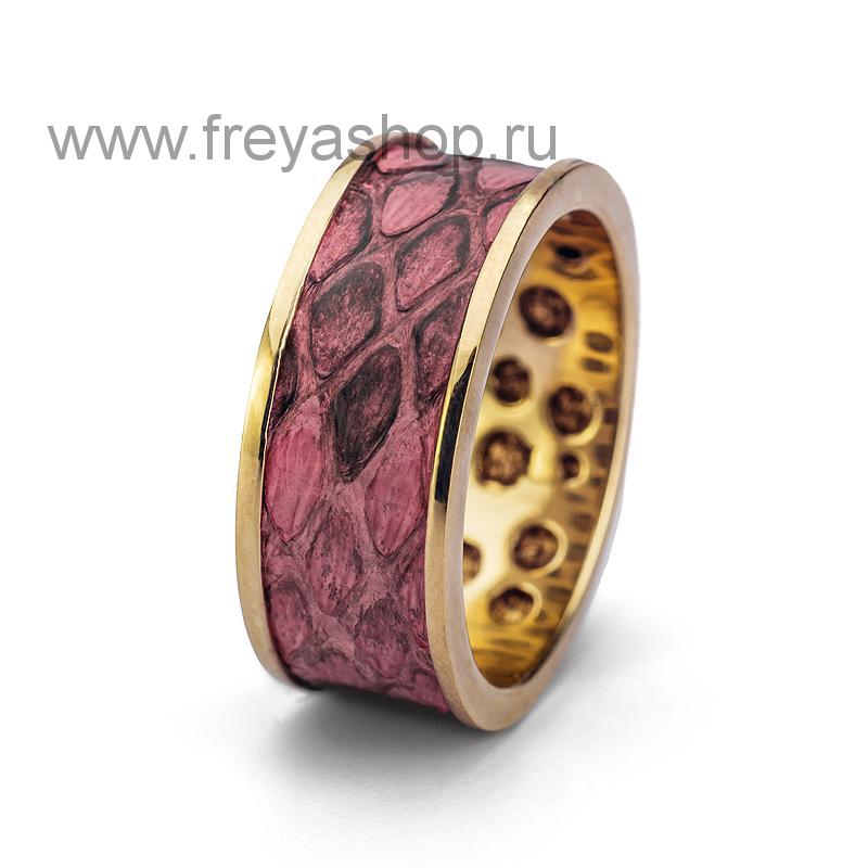 Розовое кольцо с кожей питона, Франция
